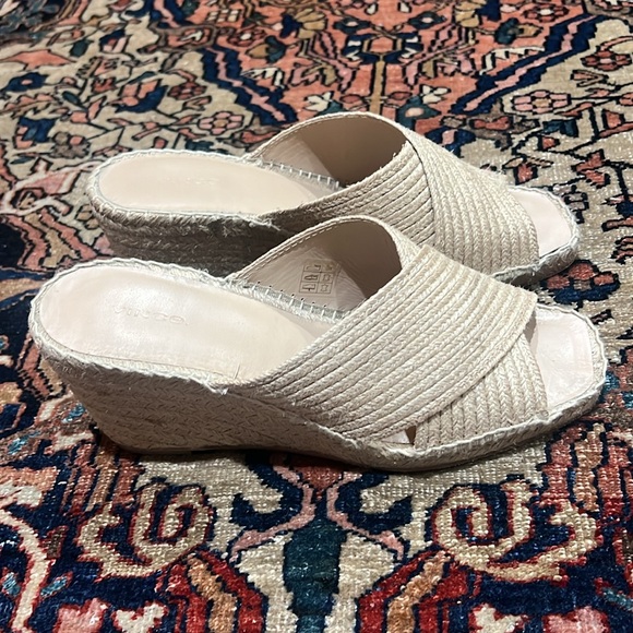 Vince Gaelan 2 Espadrille Canvas Wedge - Picture 1 of 7